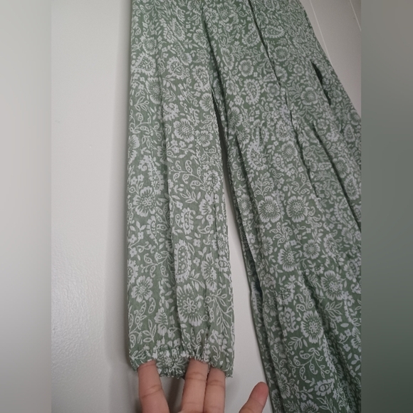 Black and White Patterned Dress - Picture 10 of 14